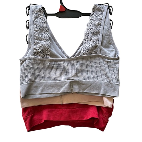 Tahari Seamless Bras Set of 3 Removable Pads & Lace Size Medium - Picture 3 of 9